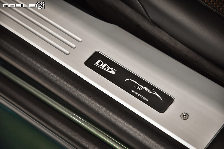 【採訪】敞篷的浪漫,Aston Martin DBS Superleggera Volante/DBS Inspired by DBR1抵台現身!