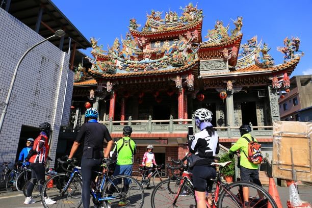 把單車騎進故事裡-邂逅山中威尼斯的綺夢