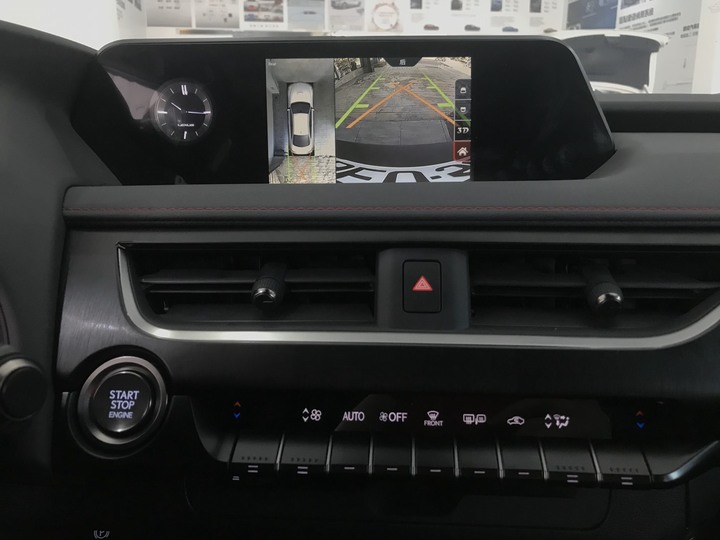 LEXUS UX200 原車螢幕升級MANI安卓系統 開箱分享