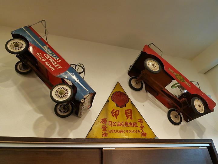 【是食記也是遊記】臺中市 北區 香蕉新樂園 — 營運了30年,即將畢業的臺灣懷舊餐廳