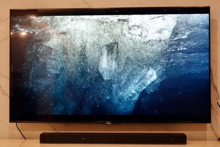 不上電影院就讓家成為影廳: Sony HT-Z9F+SA-Z9R開箱
