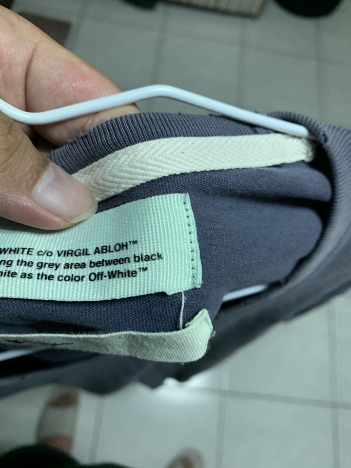 off white 跪求幫驗真假