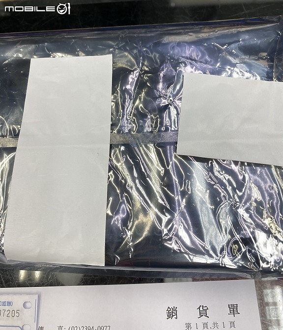 點我看大圖 裸裝信仰 ASUS ROG STRIX 1660Ti 6GB 沒有箱子的開箱