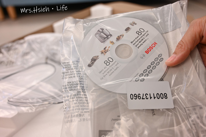 點我看大圖 Bosch精湛萬用廚師機開箱