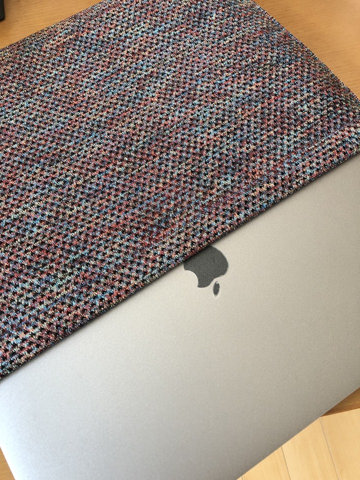 Incase PerformaKnit Slip Sleeve for MacBook Pro 16