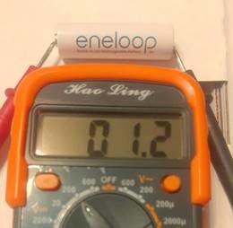 OXOPO快充3號鋰電池 vs Panasonic eneloop 3號充電鎳氫電池