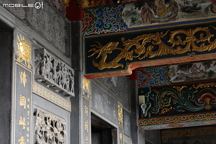 點我看大圖 Canon 24-105mm f/4-7.1 IS STM 最輕巧也最平價的24-105mm!