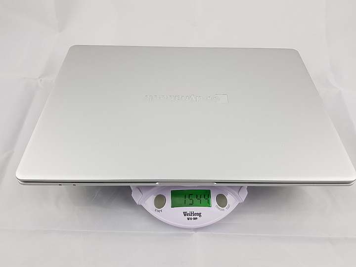 『小亞開箱』dynabook Satellite L40-G 繼承"TOSHIBA"的意志傳承