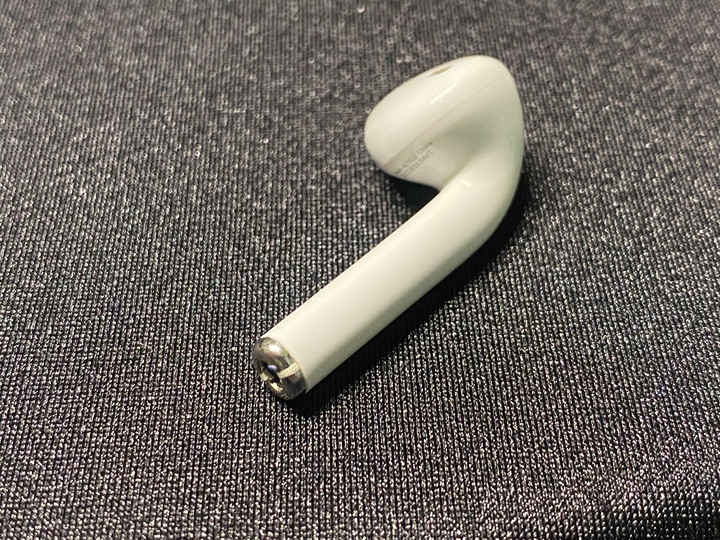 傳說來自香港 AirPods 評價都說是正貨...之...真實體驗