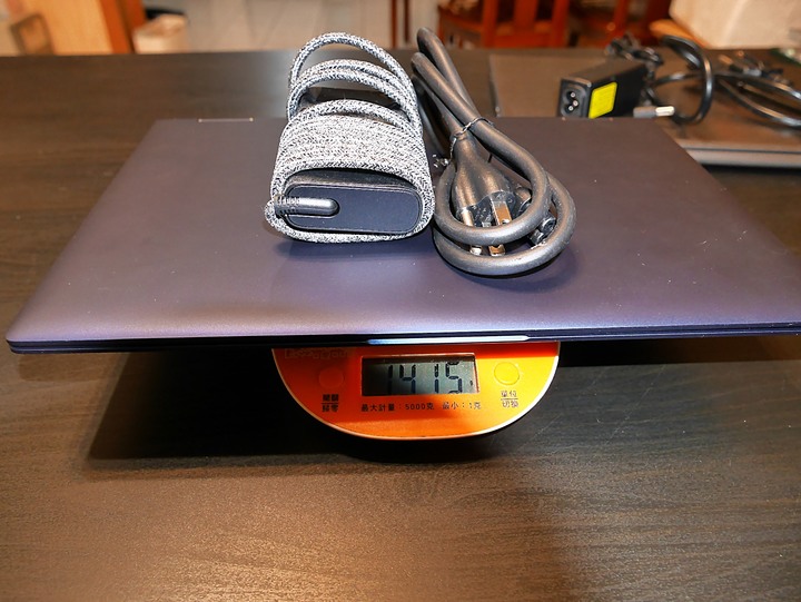 造型吸睛、輕巧便攜、使用順暢 — 商用筆電的最優選 — 《HP EliteBook Dragonfly》體驗心得