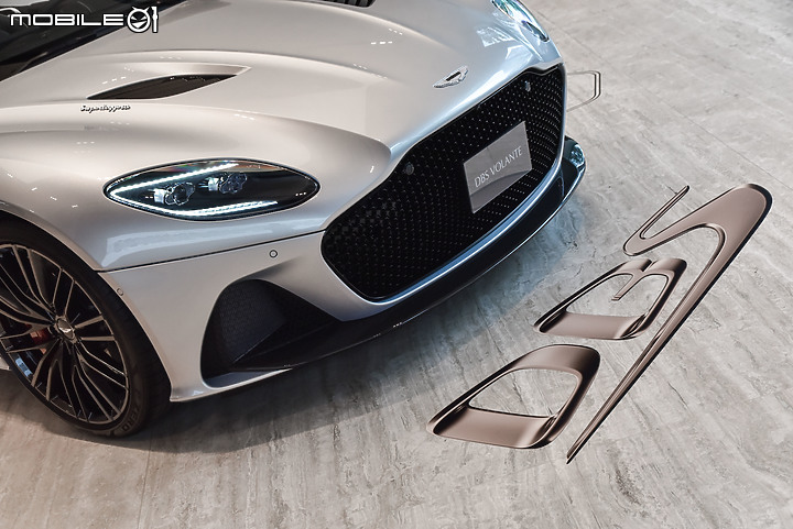 【採訪】敞篷的浪漫，Aston Martin DBS Superleggera Volante/DBS Inspired by DBR1抵台現身！