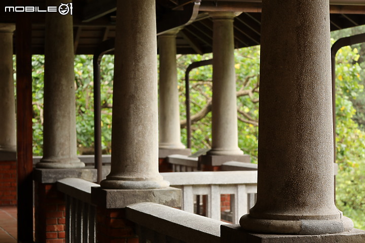 點我看大圖 Canon 24-105mm f/4-7.1 IS STM 最輕巧也最平價的24-105mm!