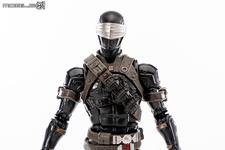 孩之寶 G.I. Joe Classified Series 蛇眼「豪華版」開箱報告 由外至內都讓人驚艷！