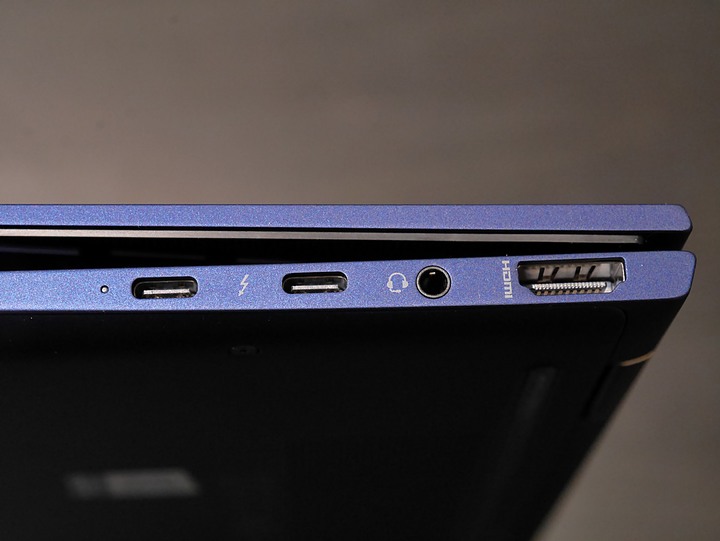 造型吸睛、輕巧便攜、使用順暢 — 商用筆電的最優選 — 《HP EliteBook Dragonfly》體驗心得