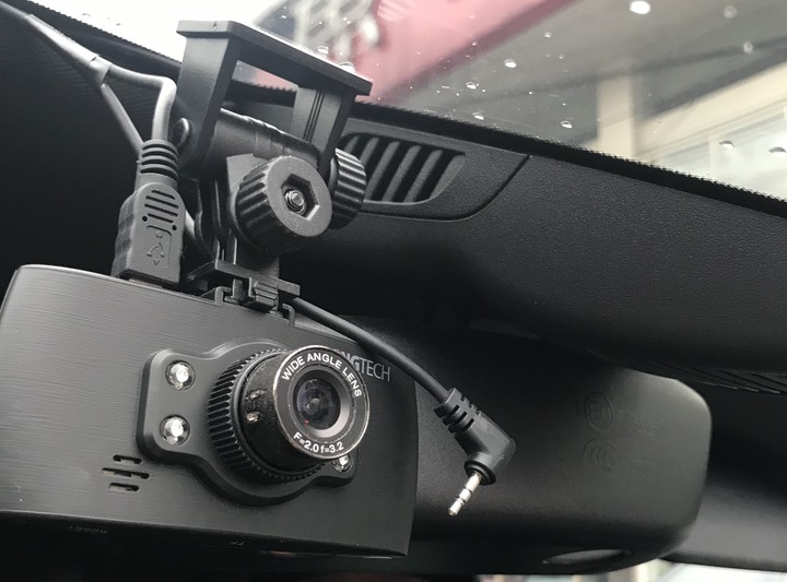 求解 請問KINGTECH KD27 行車器錄器 疑似音源線！