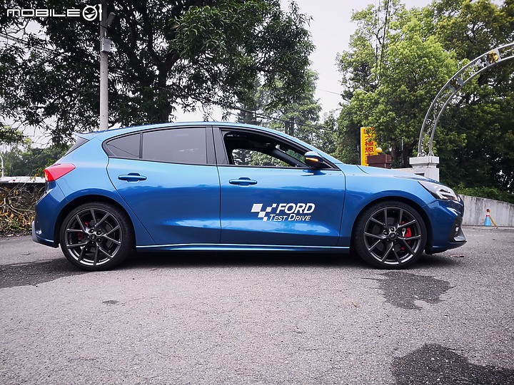 純粹分享Ford Focus ST(純圖)
