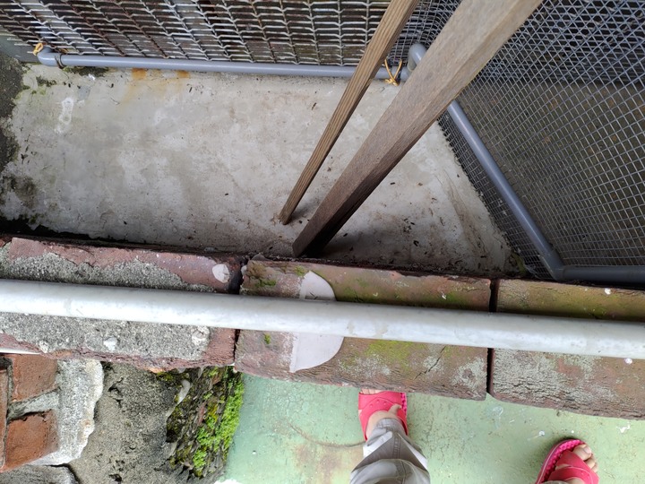跟鄰居的頂樓女兒牆 能做防水嗎