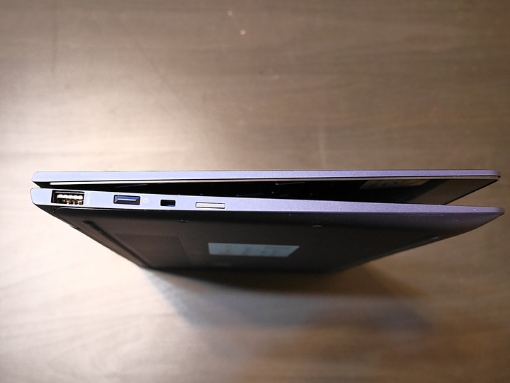 造型吸睛、輕巧便攜、使用順暢 — 商用筆電的最優選 — 《HP EliteBook Dragonfly》體驗心得