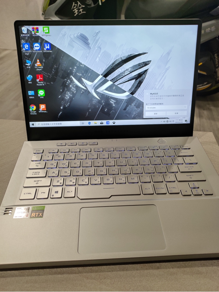 ROG G14 有燈版r9 RTX2060開箱