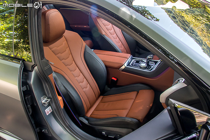 BMW M850i xDrive Gran Coupe 依舊美得令人屏息！