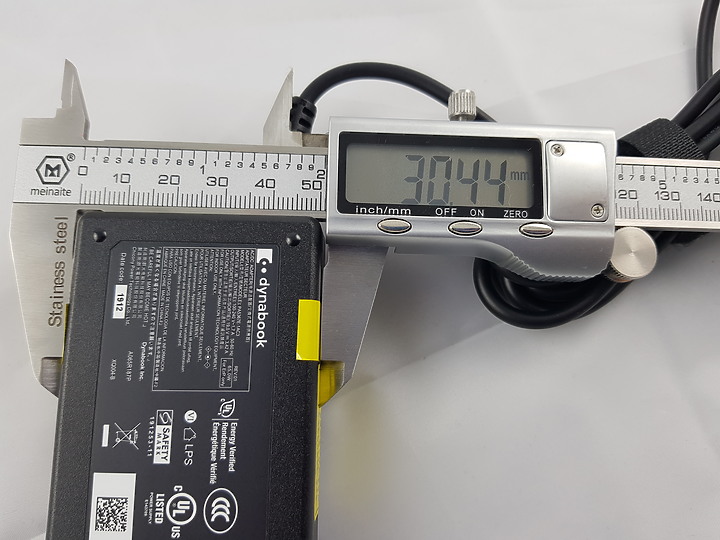 『小亞開箱』dynabook Satellite L40-G 繼承"TOSHIBA"的意志傳承