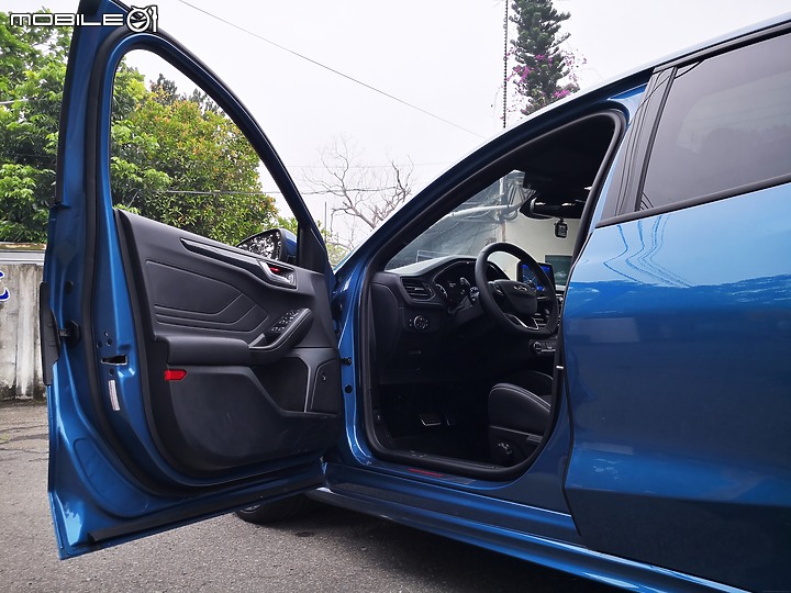 純粹分享Ford Focus ST(純圖)