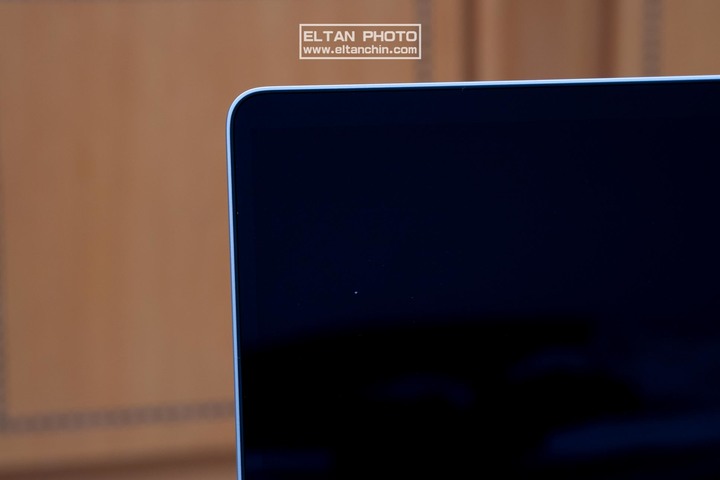 【評測開箱】300元電競筆電轉檔效能居然贏過8900元的Macbook Pro 16吋？