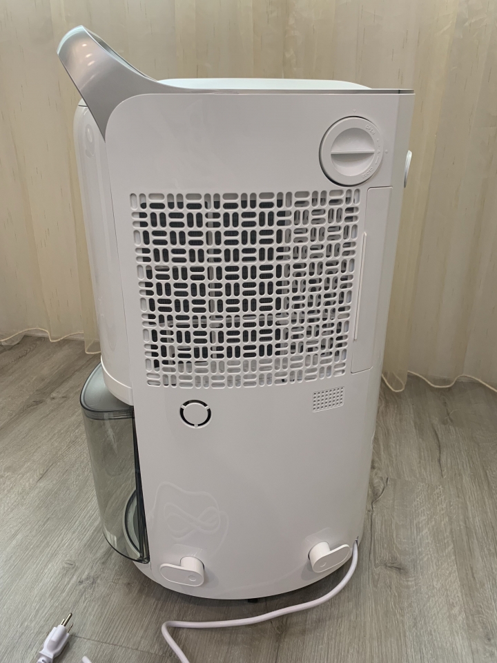 LG 17公升除濕機（MD171QSK1）