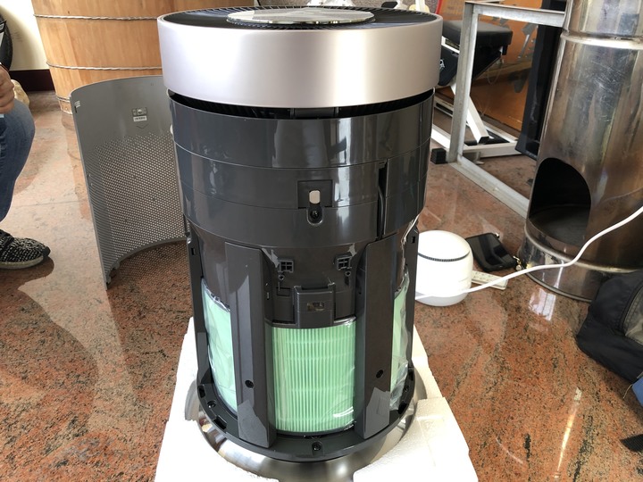 [開箱] LG PuriCare™ WiFi 360°空氣清淨機 [AS601DPT0 銀色][去除懸浮粒子,維持空氣好品質!]