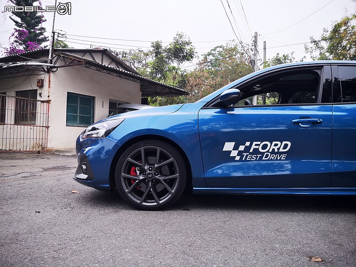 純粹分享Ford Focus ST(純圖)