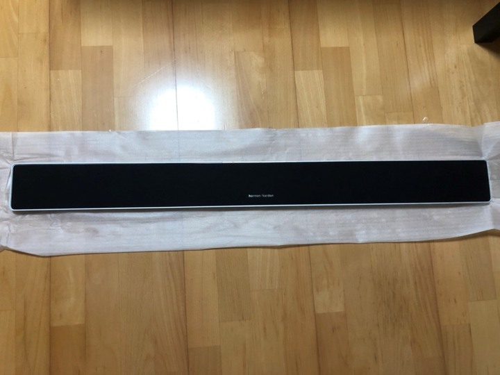 【開箱文】最具時尚科技感的家庭劇院 harman/kardon SABER SB35