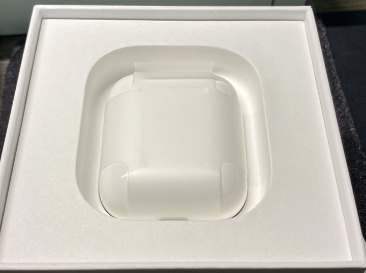 傳說來自香港 AirPods 評價都說是正貨...之...真實體驗