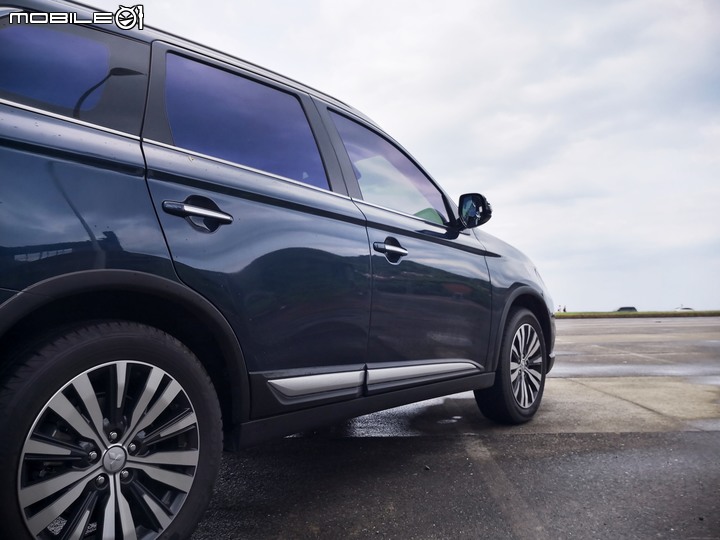 純粹分享Mitsubishi Outlander(純圖)4
