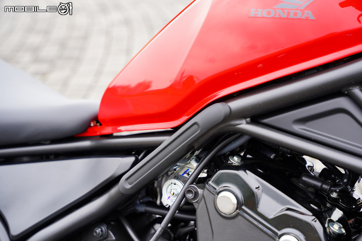 HONDA Rebel 500 試駕 讓你輕鬆入門的 Bobber 叛客精神