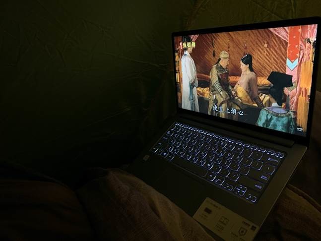 露營遇到師丈的好朋友 Vivobook S403