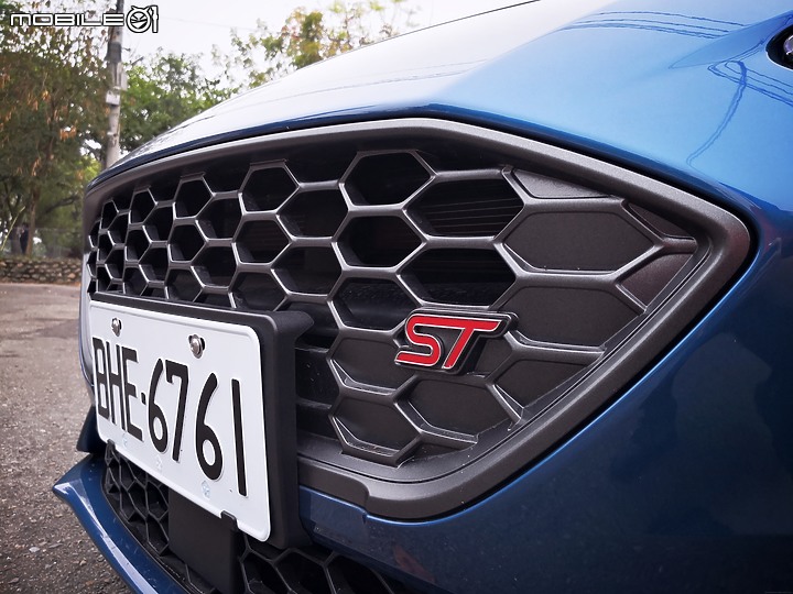 純粹分享Ford Focus ST(純圖)