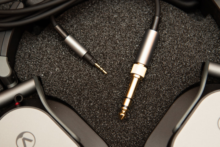 奧地利來的新朋友 Austrain Audio Hi-X55 耳罩式耳機