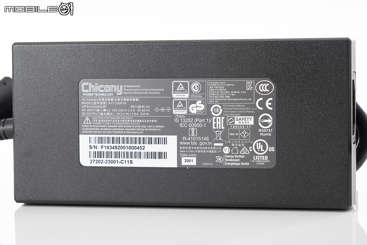 GIGABYTE AERO 17 HDR 測試報告｜跨界筆電新選擇！