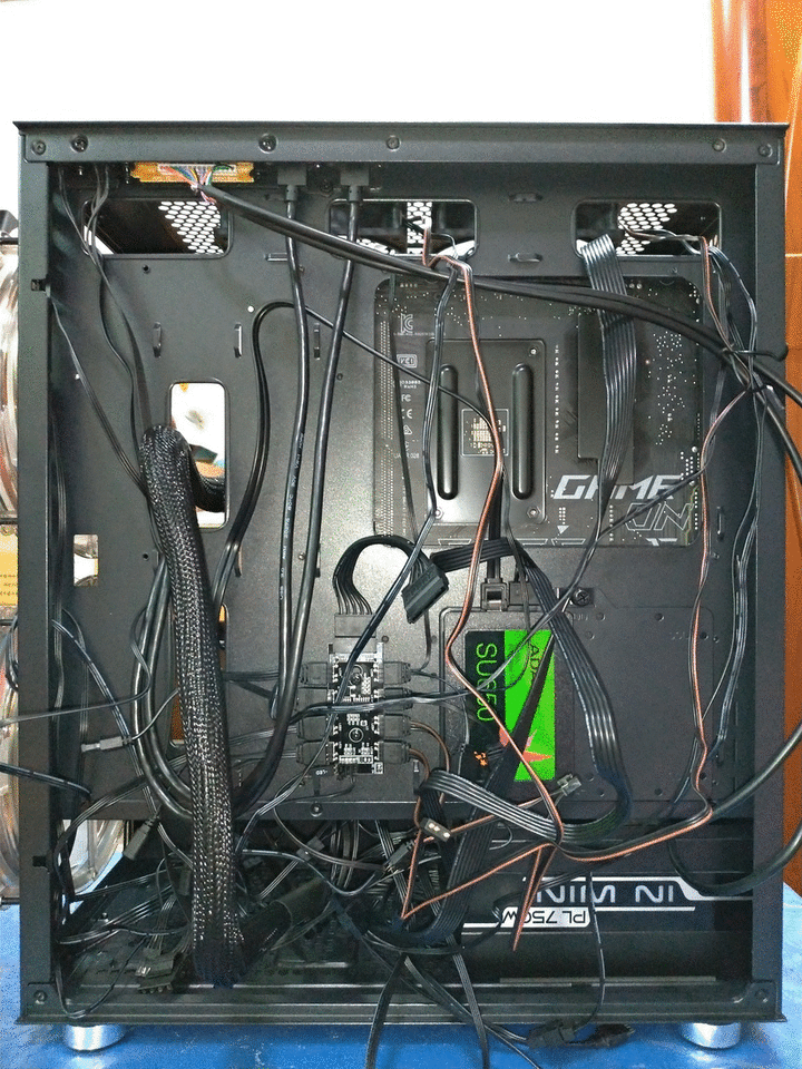 電腦搬家記-視博通 雙面男爵 電腦機殼開箱