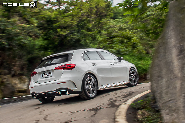 Mercedes-Benz A180 運動版試駕 入門動力也有一身勁裝