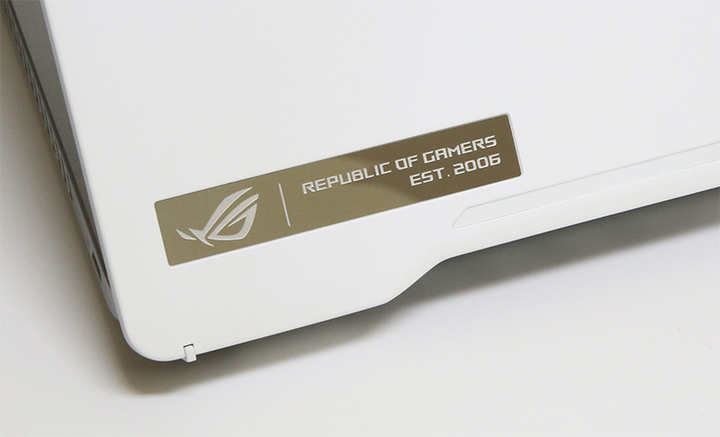 點我看大圖 ROG 西風 Zephyrus G14 月光白入手(圖多更)