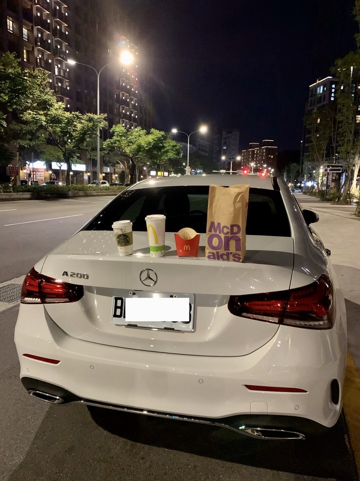 到港至交車6個工作天 - 德訂A200 Sedan 忠於自己的感受 偏執的剛剛好
