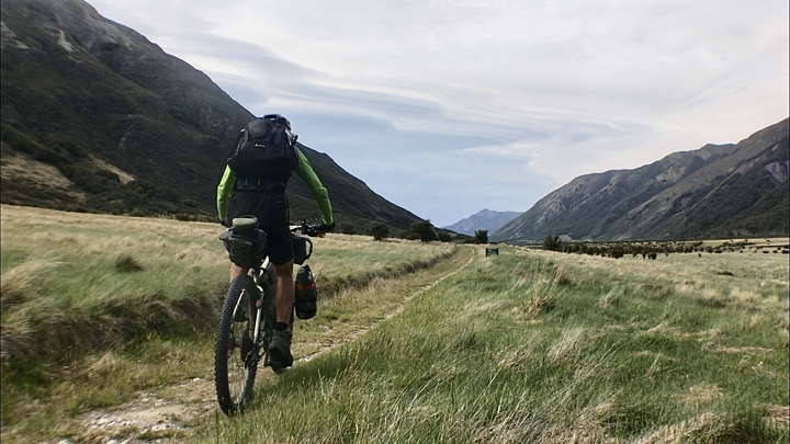 “流浪者日誌” - 紐西蘭ST JAMES CYCLING TRAIL BIKEPACKING