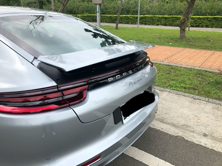 Porsche桃園概念店賞車＋Panamera試乘分享