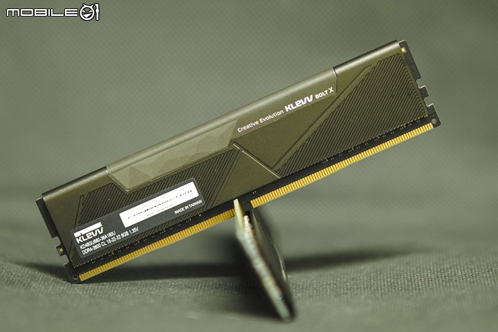 [開箱]KLEVV科賦BOLT X DDR4 3600 8Gx2 高CP新選擇