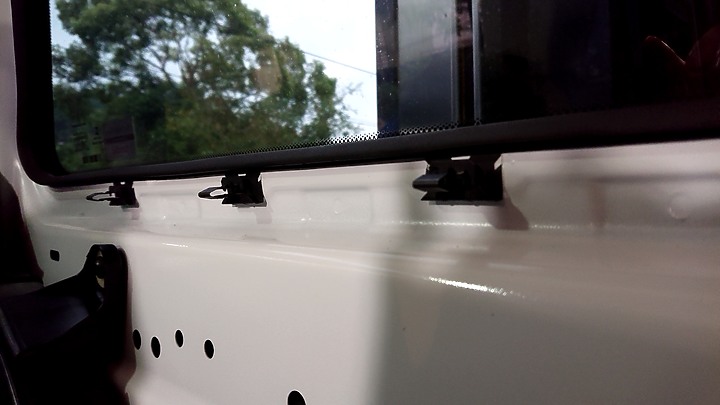 V250d後座低音喇叭更換紀錄兼隔音強化工程