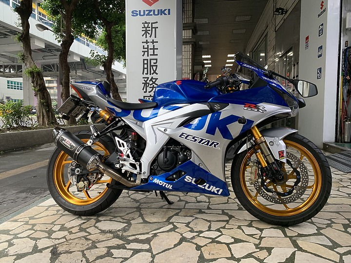 點我看大圖 SUZUKI GSX-R1000R 於4/24要發售100周年紀念色