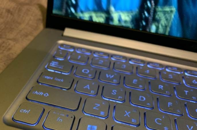 露營遇到師丈的好朋友 Vivobook S403