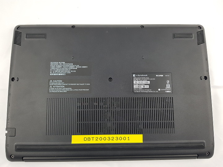 『小亞開箱』dynabook Satellite L40-G 繼承"TOSHIBA"的意志傳承