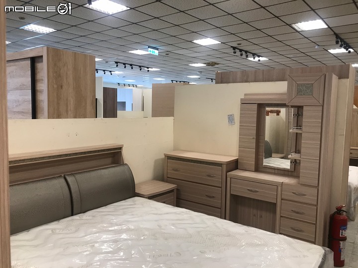 [心得] 新入宅，小家庭的家具挑選分享（文長）